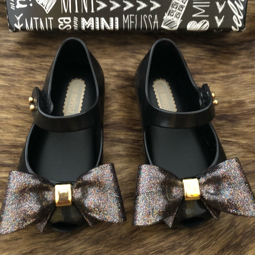BRAND NEW MINI MELISSA BOW 5